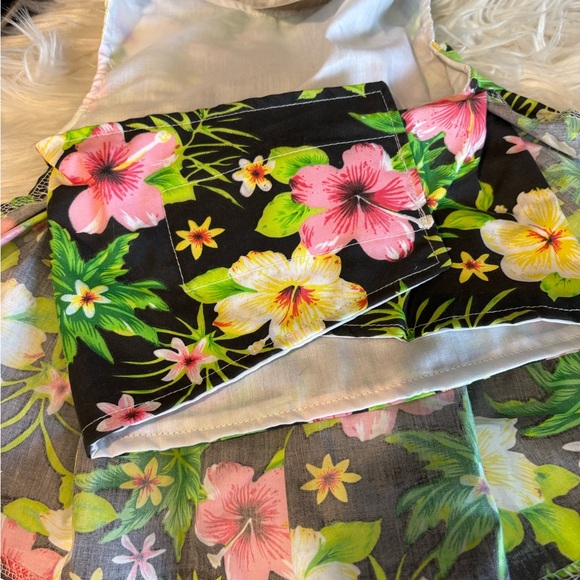 Floral Dog Dress with Green Accents - Picture 5 of 5